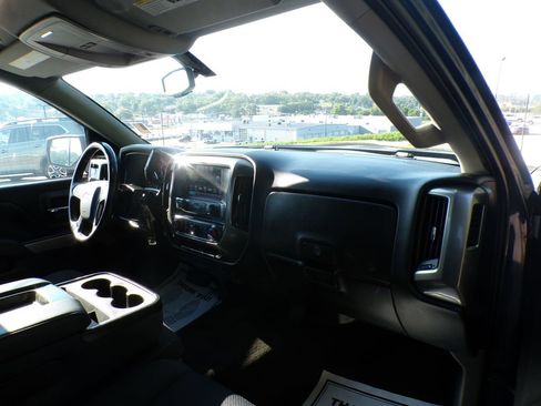Used 2018 Chevrolet Silverado 1500 LT w/ All Star Edition AWD/4WD image 14