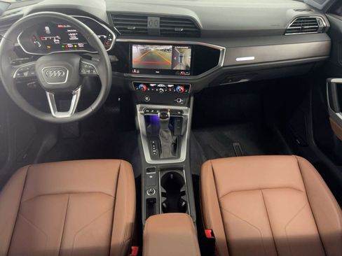 Used 2024 Audi Q3 2.0T Premium Plus image 17