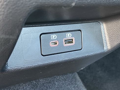 Used 2024 Nissan Altima 2.5 SV image 14