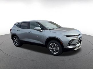 Used 2025 Chevrolet Blazer LT video 2