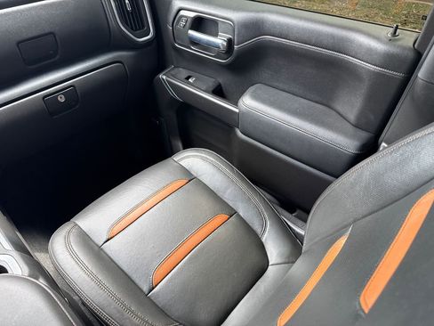 Used 2020 GMC Sierra 1500 AT4 w/ AT4 Premium Package AWD/4WD image 14