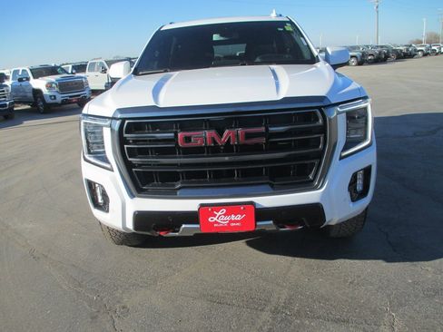 Certified 2021 GMC Yukon XL AT4 w/ Rear Media and Nav Package image 10