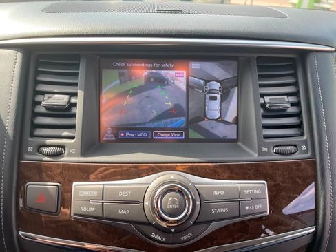 Used 2015 INFINITI QX80 4WD w/ Driver's Assistance Package image 19
