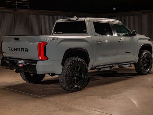Used 2024 Toyota Tundra Limited w/ TRD Off-Road Package AWD/4WD image 10