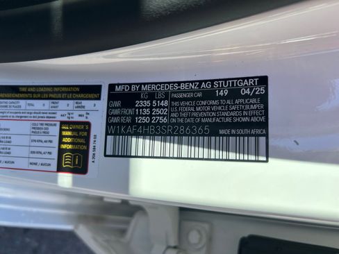 Used 2025 Mercedes-Benz C 300 4MATIC Sedan image 26