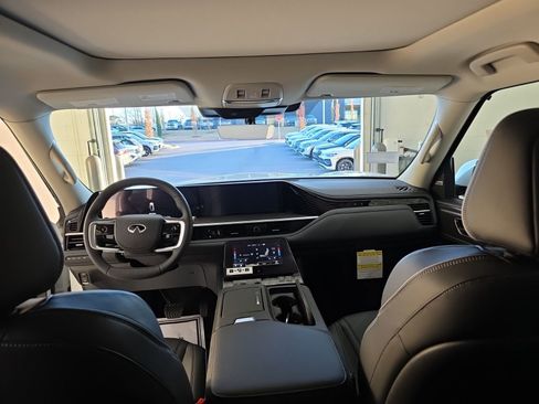 New 2026 INFINITI QX80 Luxe w/ Cargo Package image 30