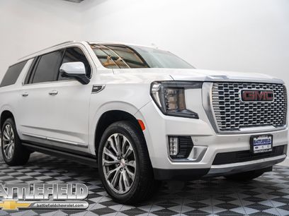 Used 2021 GMC Yukon XL Denali w/ Denali Premium Package