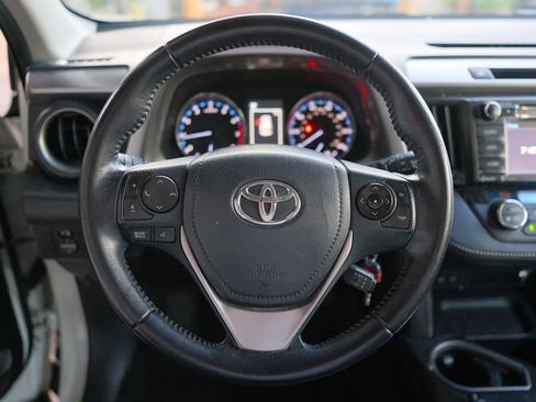 Used 2016 Toyota RAV4 XLE FWD image 8