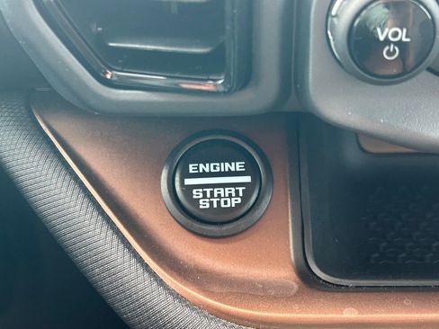 Used 2024 Ford Bronco Sport Outer Banks image 30