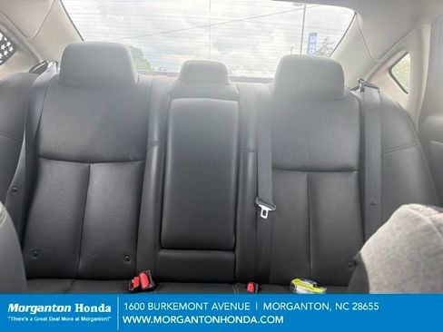 Used 2018 Nissan Altima 2.5 SL FWD image 9
