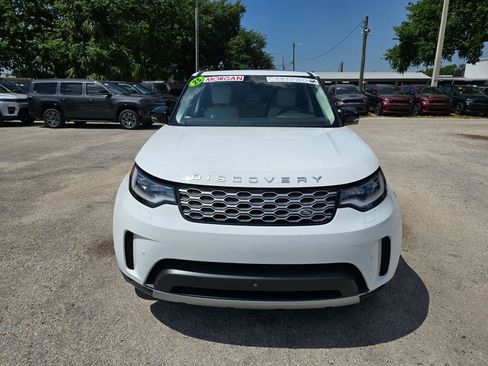 Used 2025 Land Rover Discovery S AWD/4WD image 8
