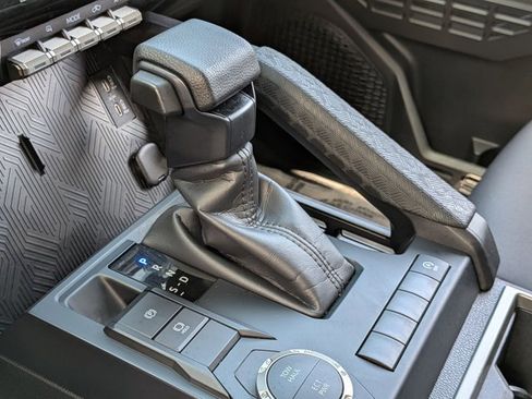 Used 2024 Toyota Tacoma SR5 image 12