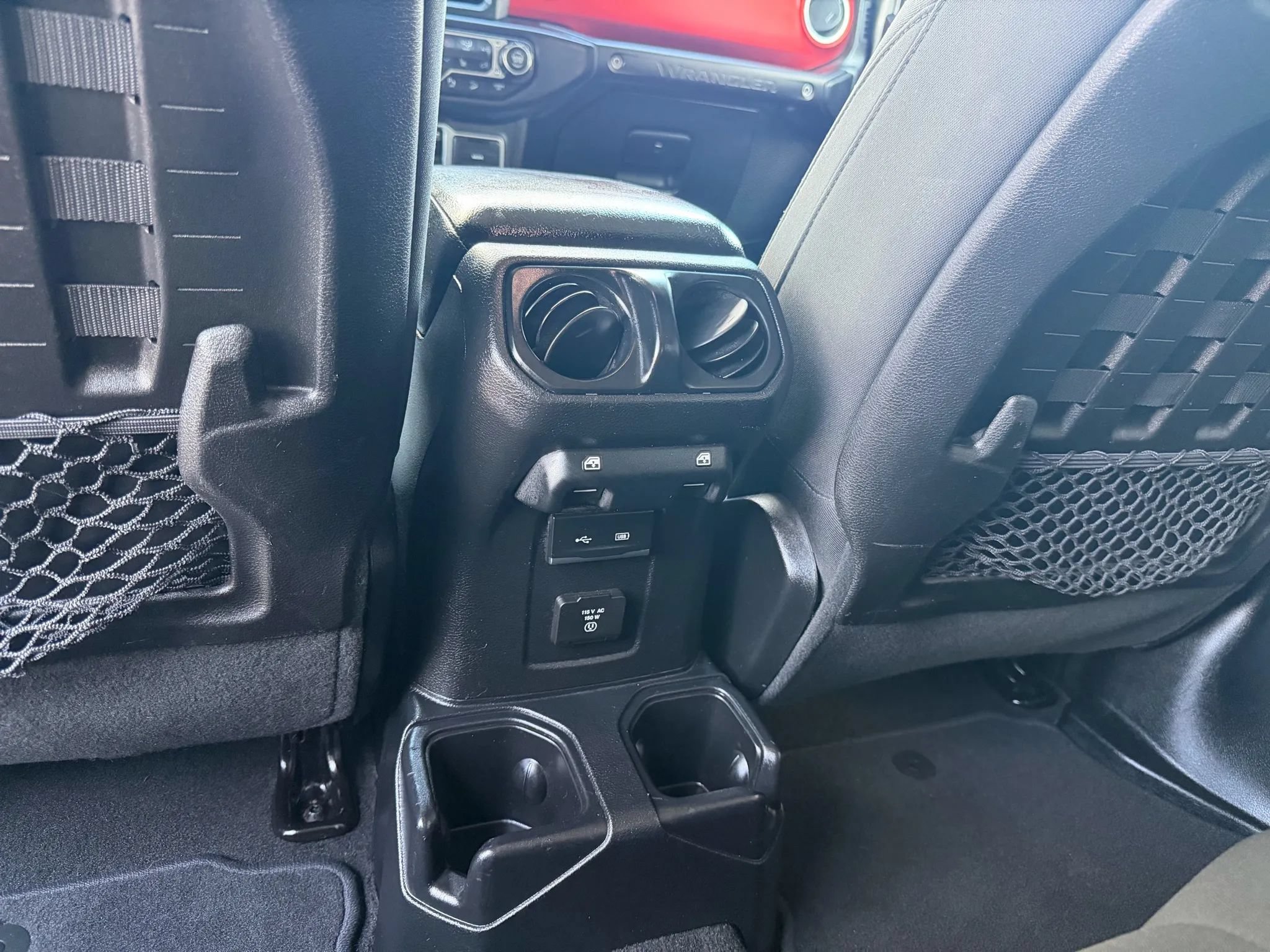 Used 2018 Jeep Wrangler Unlimited Rubicon AWD/4WD image 20
