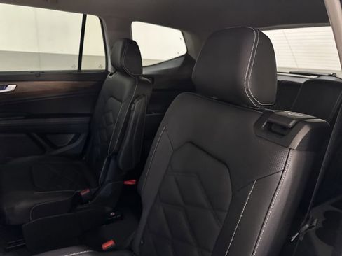 New 2026 Volkswagen Atlas SE image 21
