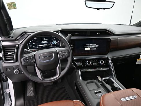 New 2026 GMC Sierra 3500 Denali Ultimate image 13