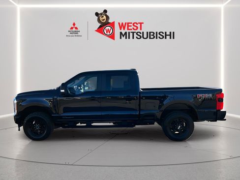 Used 2023 Ford F250 XL w/ STX Appearance Package AWD/4WD image 2