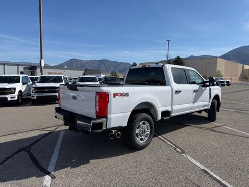 New 2026 Ford F550 4x4 Crew Cab Super Duty image 3