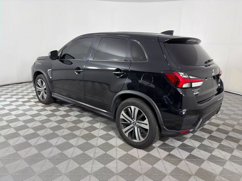Used 2020 Mitsubishi Outlander Sport SE AWD/4WD image 5