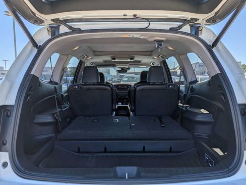 Used 2020 Honda Pilot Elite image 35