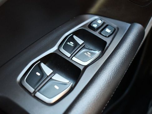 Used 2015 Hyundai Santa Fe Sport image 28