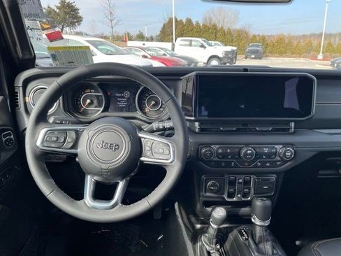 New 2026 Jeep Wrangler Sahara AWD/4WD image 15