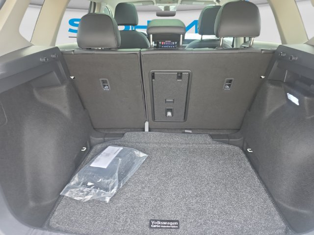 Certified 2026 Volkswagen Taos SE FWD image 23