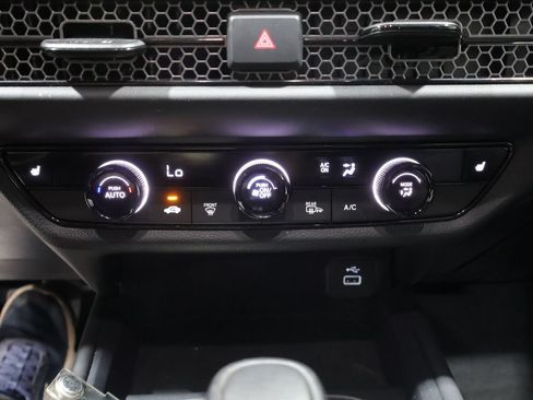 Used 2024 Honda HR-V Sport image 29