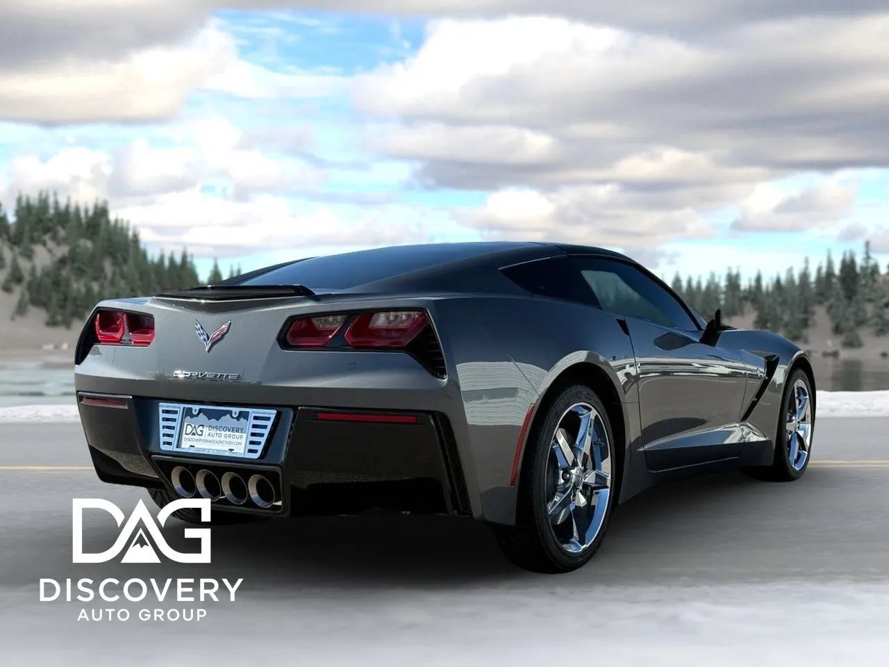 Used 2015 Chevrolet Corvette Stingray Coupe w/ 2LT Preferred Equipment Group RWD image 5
