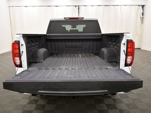 Used 2024 GMC Sierra 1500 Elevation w/ X31 Off-Road Package AWD/4WD image 7