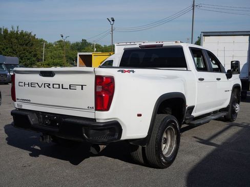 Used 2024 Chevrolet Silverado 3500 W/T AWD/4WD image 6