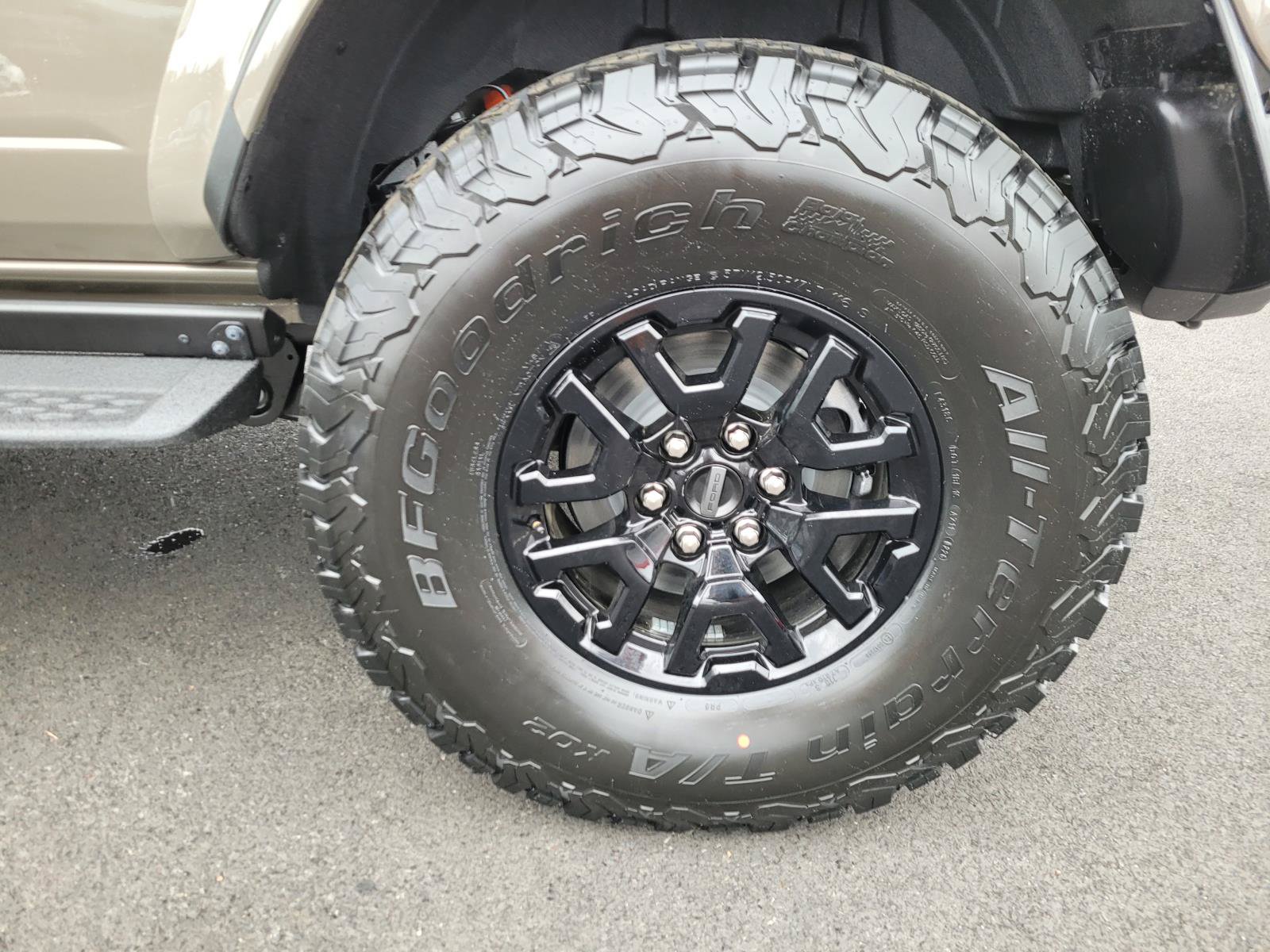 New 2026 Ford Bronco Raptor AWD/4WD image 9