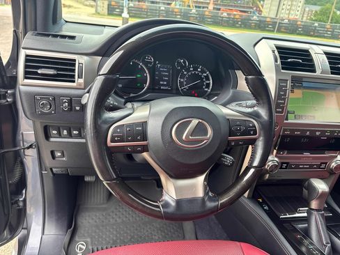 Used 2021 Lexus GX 460 Premium w/ Premium Package AWD/4WD image 12