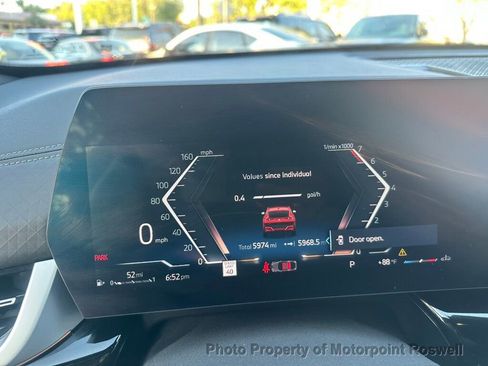 Used 2024 BMW X2 xDrive28i image 10