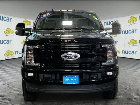Used 2019 Ford F250 Lariat w/ Lariat Ultimate Package AWD/4WD image 2