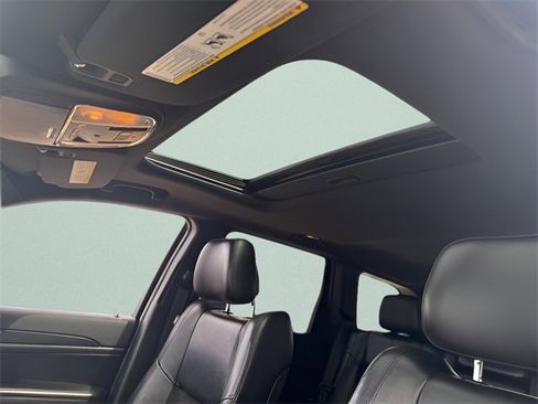 Used 2015 Jeep Grand Cherokee Altitude image 18