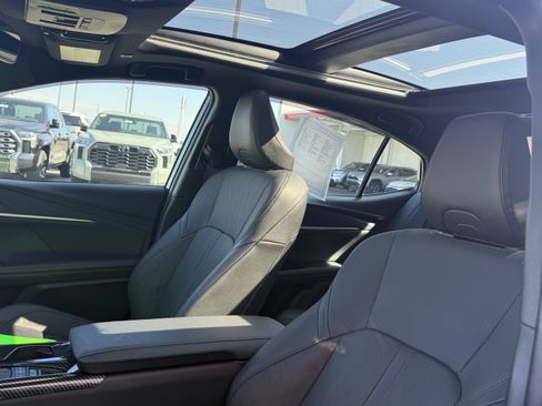 Certified 2025 Toyota Camry XSE image 5