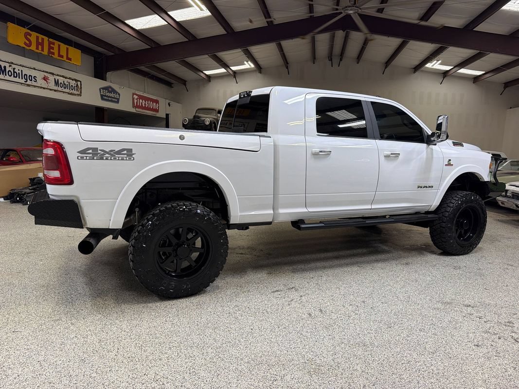 Used 2022 RAM 2500 Laramie w/ Safety Group B AWD/4WD image 8