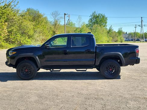 Used 2023 Toyota Tacoma TRD Pro AWD/4WD image 8