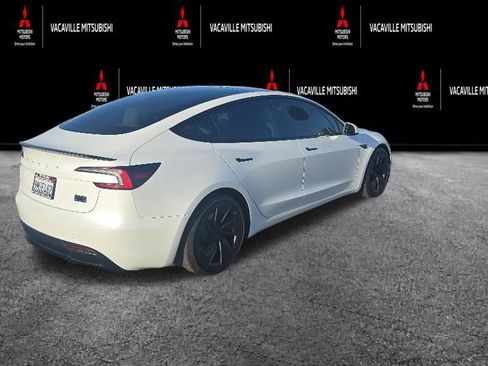 Used 2024 Tesla Model 3 Performance AWD/4WD image 3