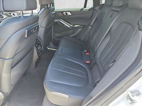 Used 2021 BMW X6 xDrive40i w/ M Sport Package AWD/4WD image 19