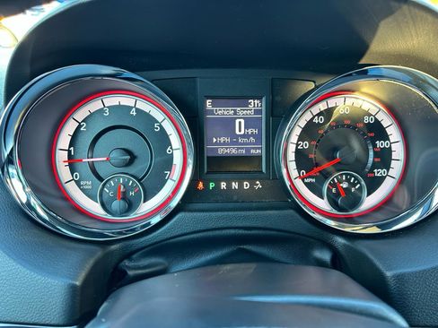 Used 2019 Dodge Grand Caravan GT image 5