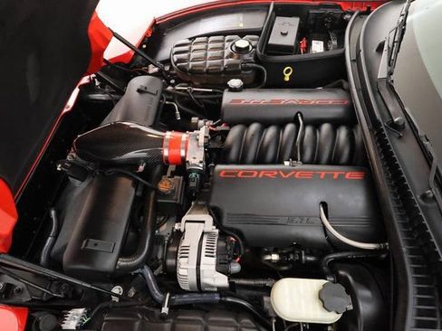 Used 2000 Chevrolet Corvette Convertible w/ Performance Handling Pkg image 5