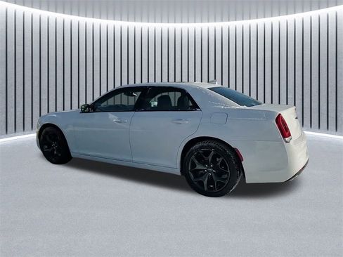 Used 2023 Chrysler 300 S w/ Comfort Group image 14