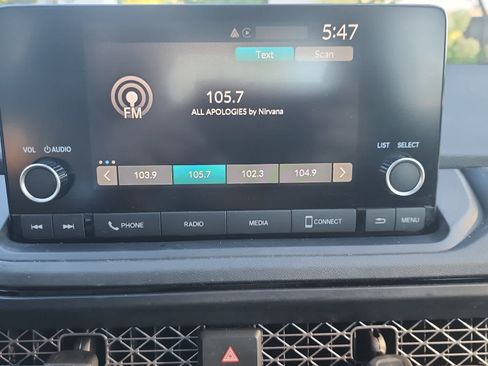 Used 2025 Honda Accord SE image 18