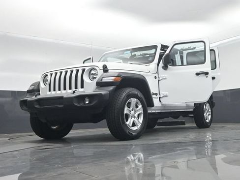 Used 2022 Jeep Wrangler Unlimited Sport AWD/4WD image 71