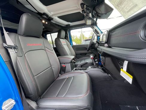 New 2025 Jeep Wrangler Unlimited Rubicon image 15