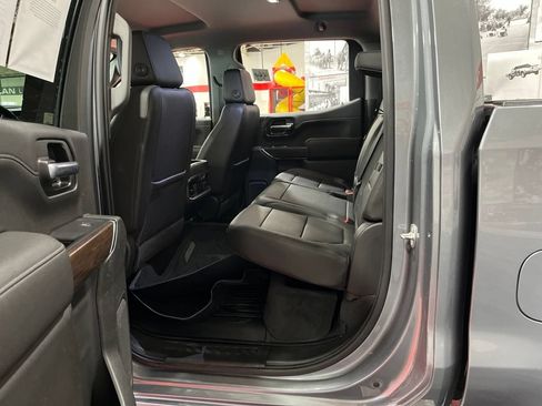 Used 2019 GMC Sierra 1500 SLT w/ SLT Premium Plus Package AWD/4WD image 17