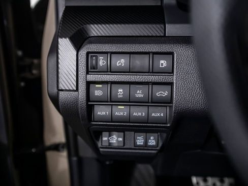 Used 2025 Toyota Tacoma TRD Pro image 46