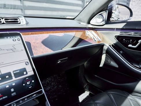 Used 2021 Mercedes-Benz Maybach S 580 4MATIC image 85