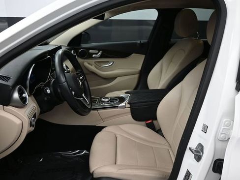Used 2021 Mercedes-Benz C 300 Sedan image 9